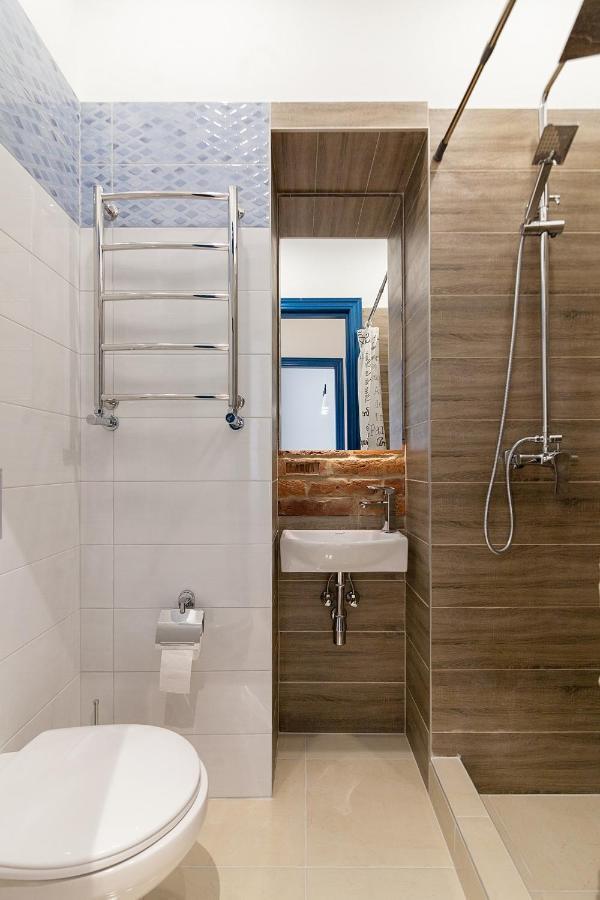 Leogrand Three Bedrooms Vip Apartments On Kniazia Romana 12 리비프 외부 사진