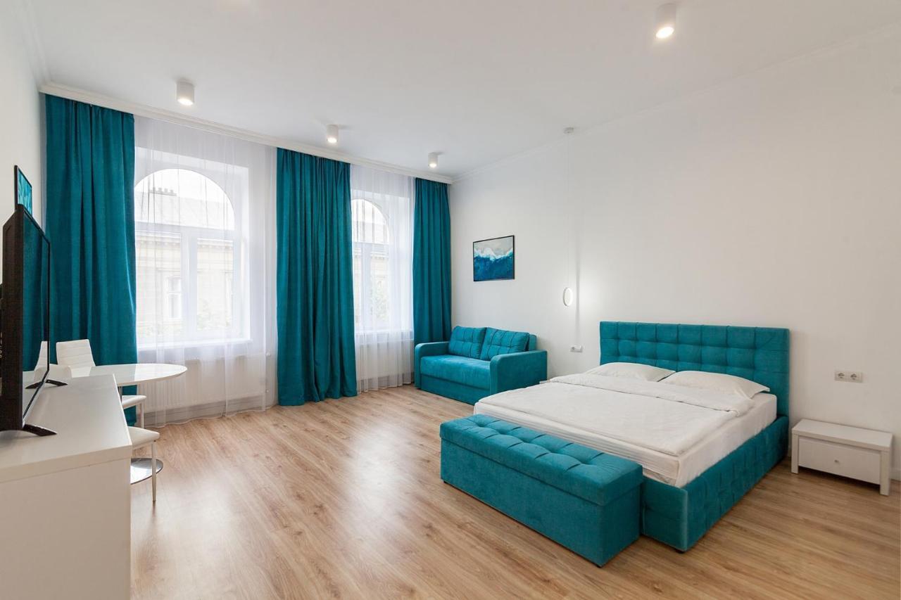 Leogrand Three Bedrooms Vip Apartments On Kniazia Romana 12 리비프 외부 사진