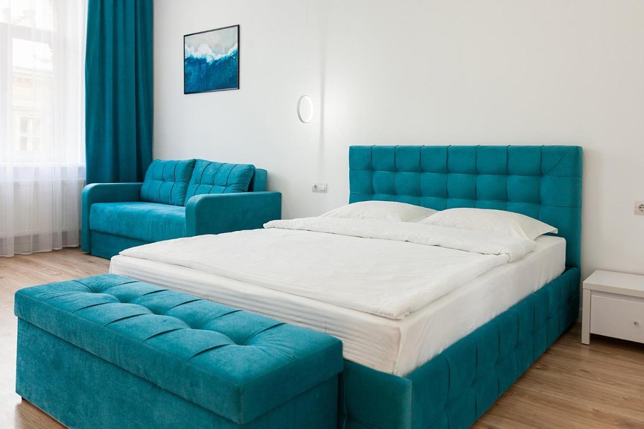 Leogrand Three Bedrooms Vip Apartments On Kniazia Romana 12 리비프 외부 사진